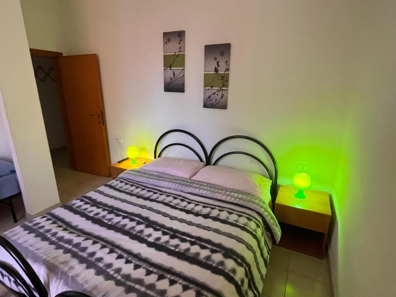 Good House- Ampio Appartamento Vicino Al Mare 里米尼 外观 照片